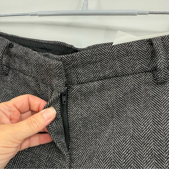Ann Taylor The Full Length Straight Curvy Fit Pant in Herringbone Size 6 - Picture 8 of 11